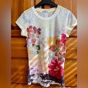 Floral summer T-Shirt